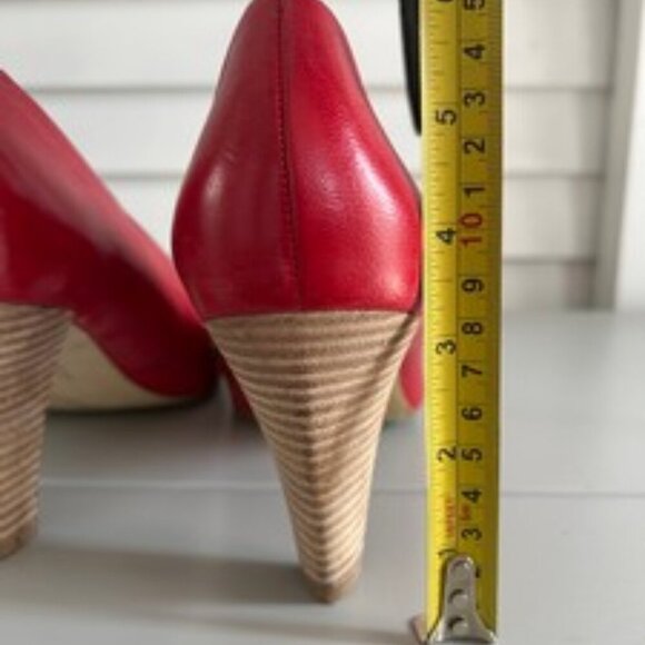 Franco Sarto Fanatic Red Leather Studded Peep Toe Pumps Stacked Heel Size 10M - Picture 13 of 14
